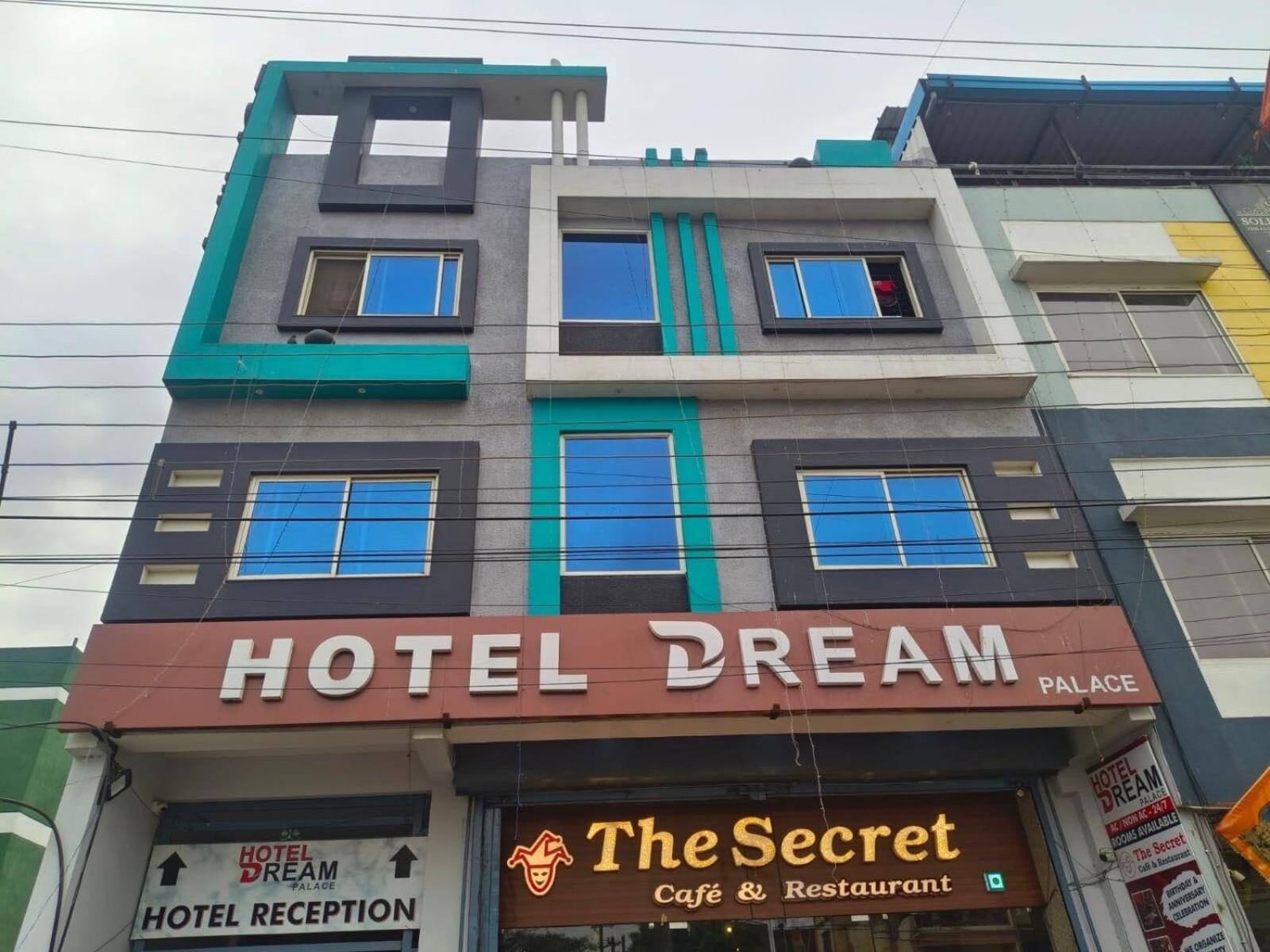 Hotel O Dream Palace 印多尔 外观 照片